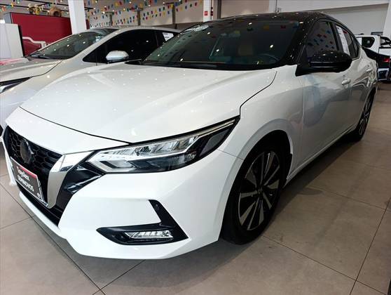 NISSAN SENTRA 2.0 16V GASOLINA EXCLUSIVE XTRONIC NISSAN SENTRA 2.0 16V GASOLINA EXCLUSIVE XTRONIC